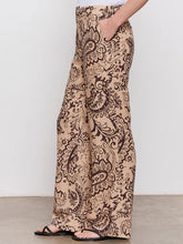 Load image into Gallery viewer, The Soft Trouser