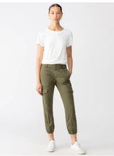 Load image into Gallery viewer, Rebel Pant - Hiker Green