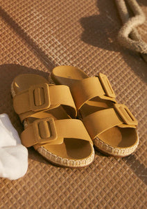 Tumbes Leather Slide