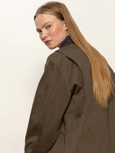 Load image into Gallery viewer, Barn Jacket Burnt Olive