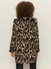 Load image into Gallery viewer, Downtown Jacket Leopard Mirage