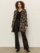 Load image into Gallery viewer, Downtown Jacket Leopard Mirage