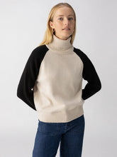 Load image into Gallery viewer, Cozy Day Sweater