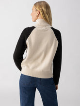 Load image into Gallery viewer, Cozy Day Sweater