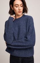 Load image into Gallery viewer, Wanda Pullover Blue