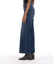 Load image into Gallery viewer, Meg High Rise Fab Ab Wide Leg in Exhibited