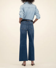 Load image into Gallery viewer, Meg High Rise - Inexhaustible Wash 27 Inseam