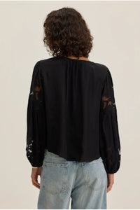 Tyra Blouse