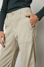 Load image into Gallery viewer, Cotton Corduroy Cropped Pant in Ash