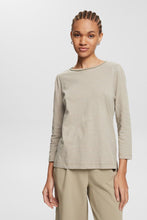 Load image into Gallery viewer, Long Sleeve Stripped Top
