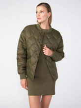 Load image into Gallery viewer, Olive Quilted Jacket