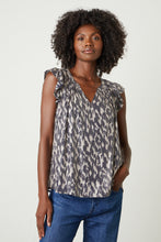 Load image into Gallery viewer, Sequin Viscose Top
